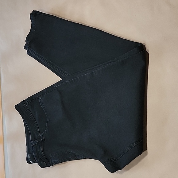 Jordache Size 18 Black Skinny Jeans, Excellent Used Condition - Picture 1 of 12